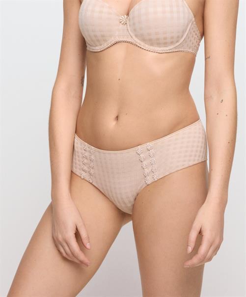 Marie-Jo Avero Hotpants