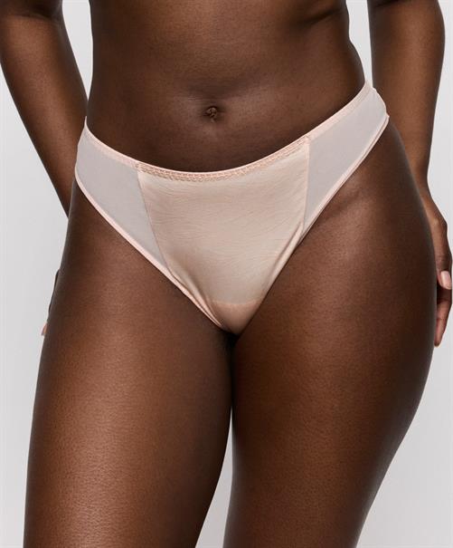 PrimaDonna Twist String Briana