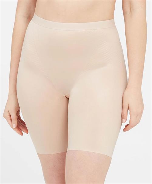 Spanx Mid-Thigh Short Thinstincts 2.0