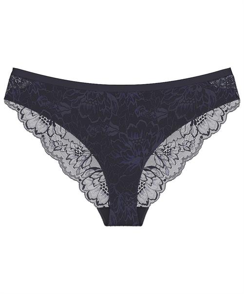 Triumph Brazilian Slip Amourette Charm