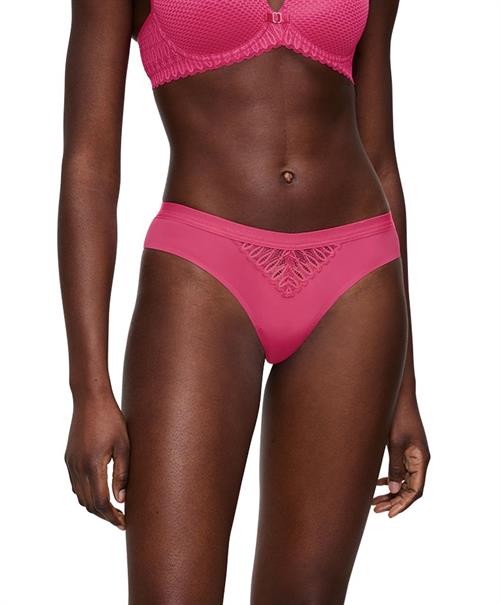 Triumph Brazilian Slip Aura Spotlight