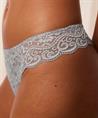 Triumph String Amourette