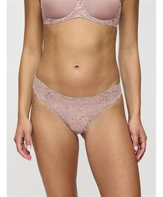 Triumph String Amourette