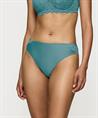 Triumph Tai Slip Amourette