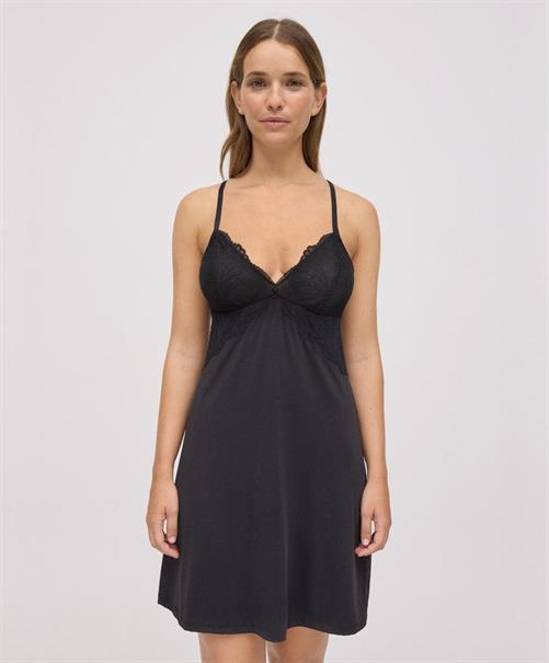 Ysabel Mora Negligé Kant